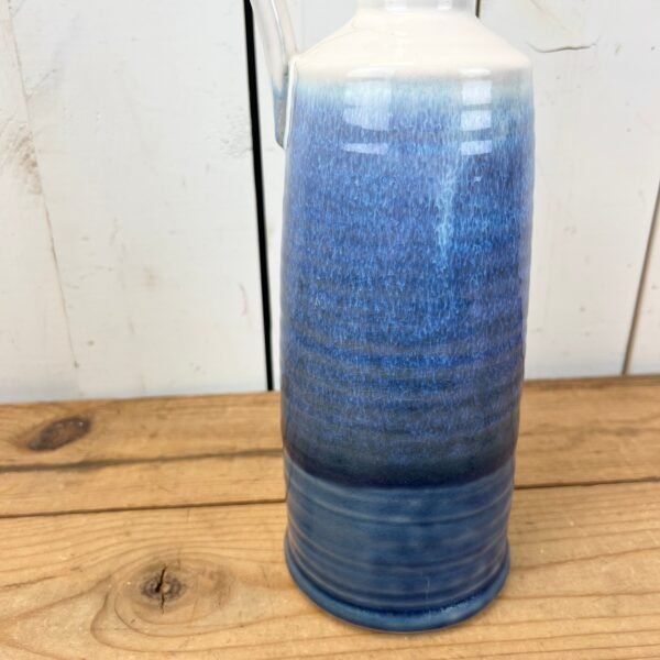 Blue and White Vase - Image 3