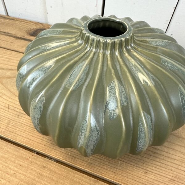 Green Circle Vase - Image 4